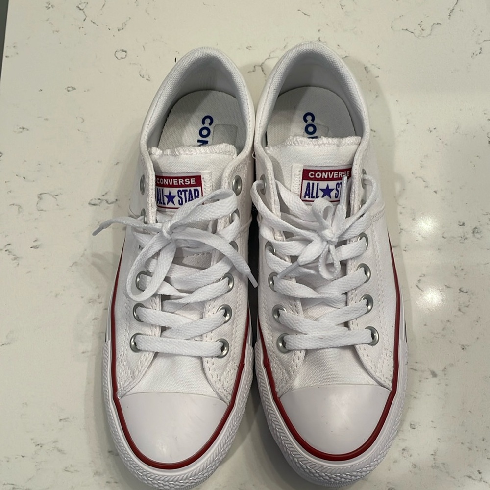 Women’s white converse all star sneakers
